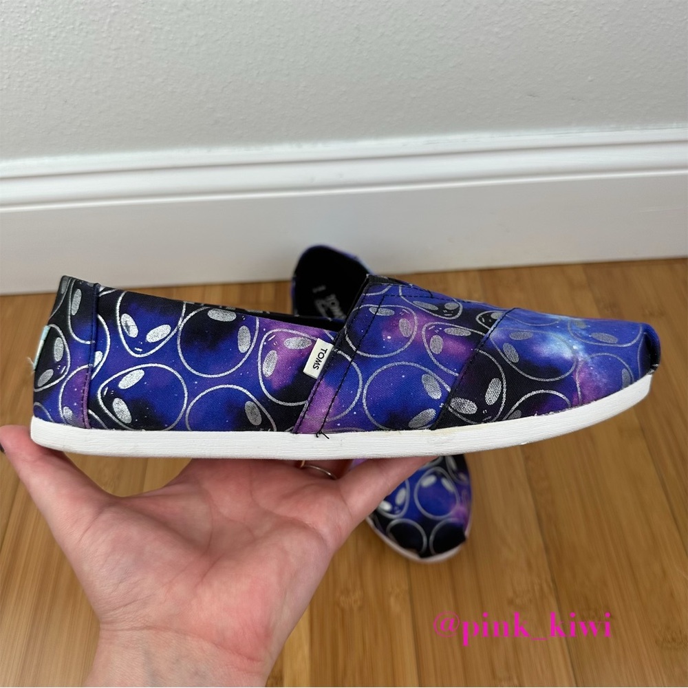 Toms Women’s Alpargata Alien Shoes - Picture 15 of 17